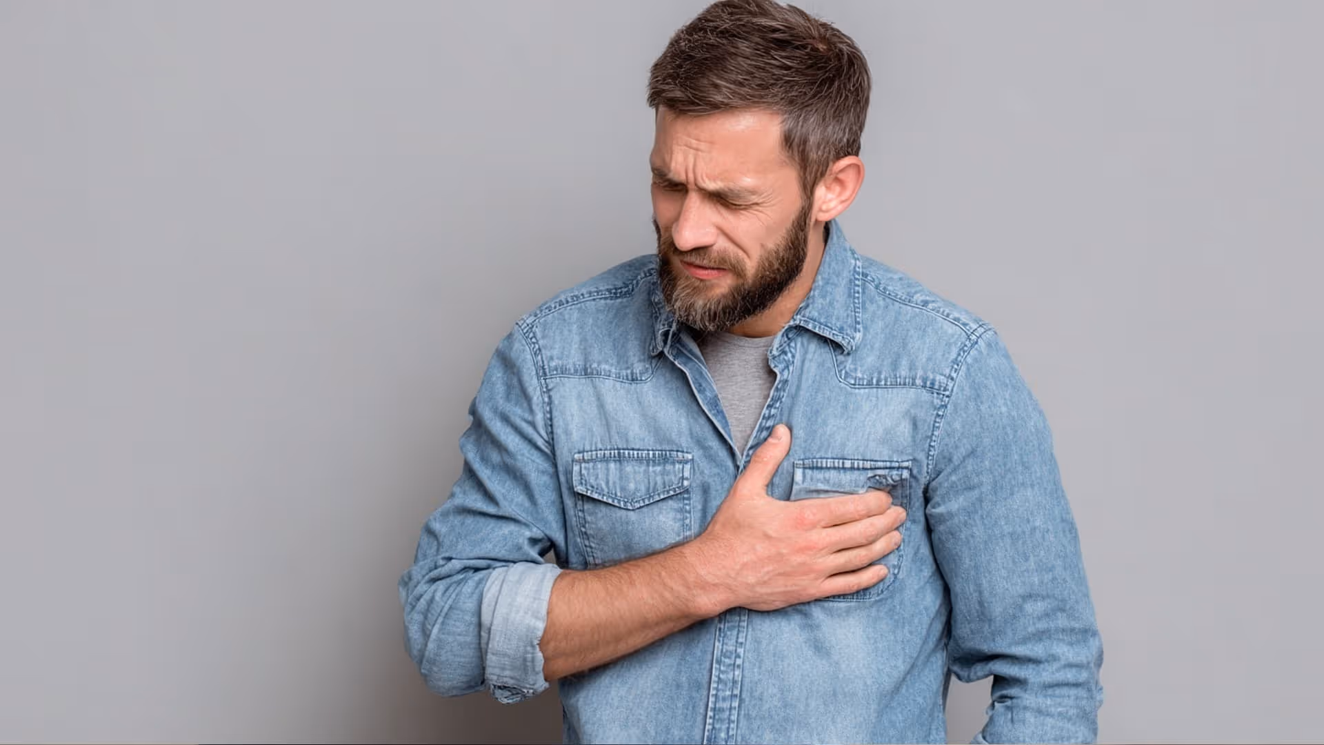 [background image] image of a serene clinic environment (for an acupuncturist)